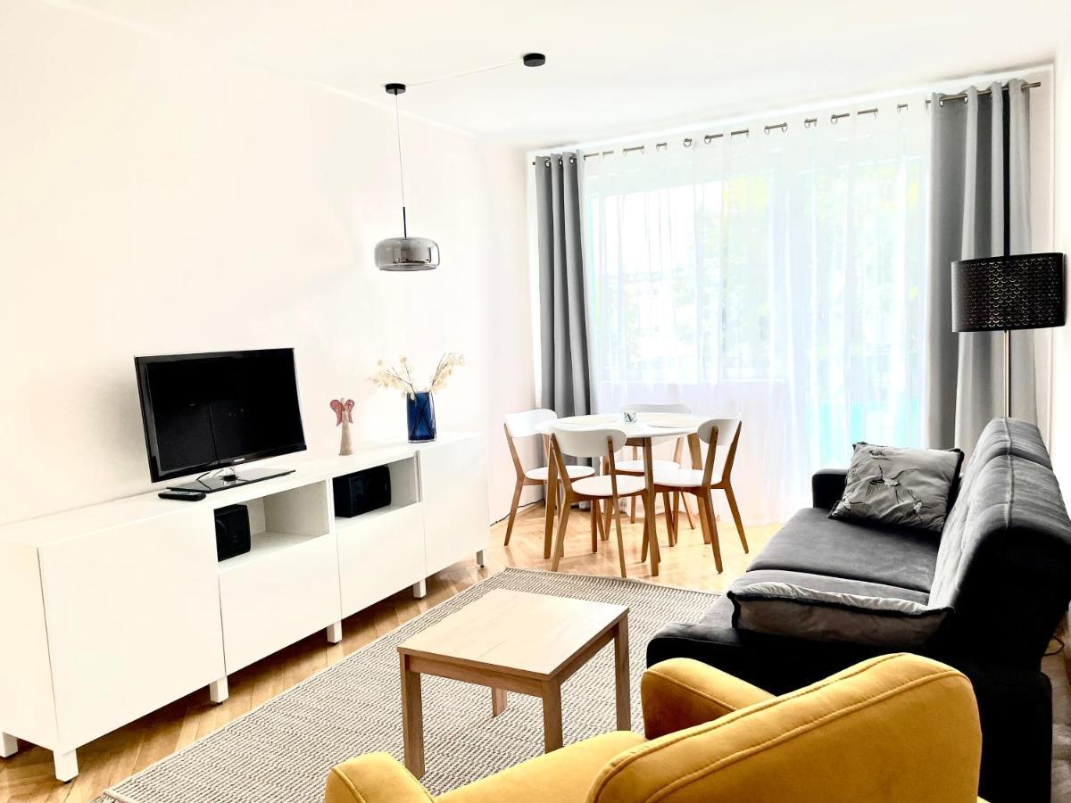 Apartament Relax Kolobrzeska Apartment กดัญสก์ ภายนอก รูปภาพ